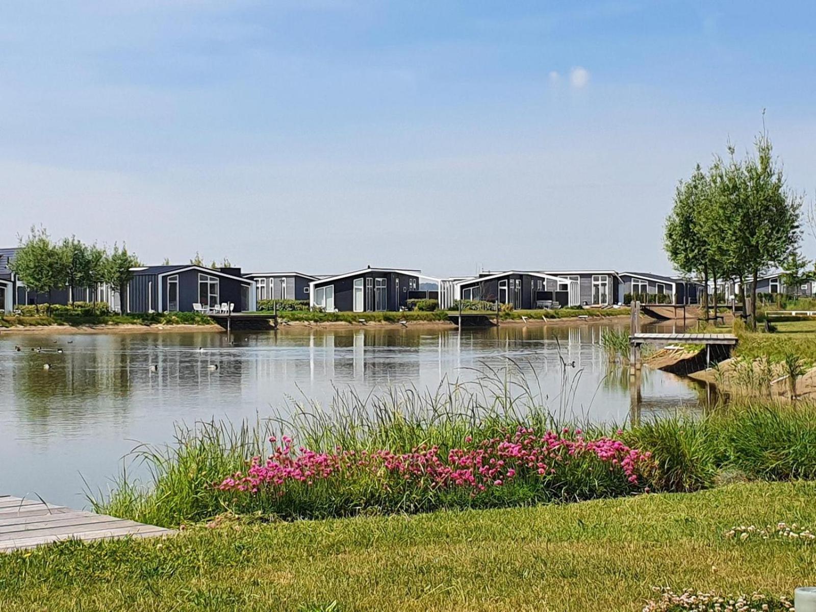 Vakantiehuis Vakantiehuis Waterresort Oosterschelde - Huisnr. 51